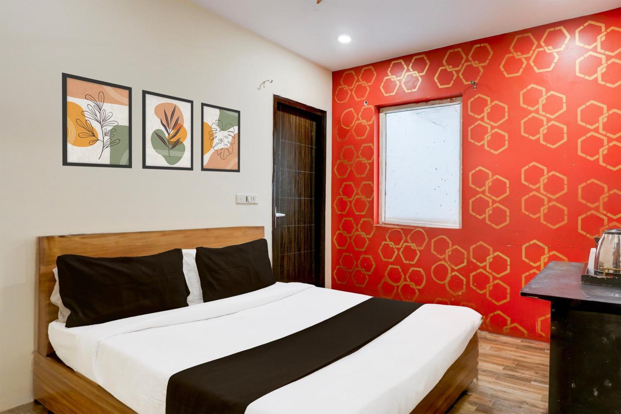 Super Hotel O S J Residency Delhi  Eksteriør billede